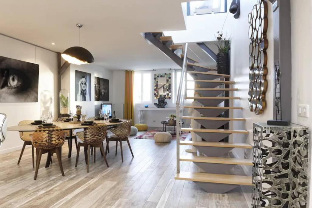 Reims Centre : Appartement Lumineux Et Atypique 46, Place D'Erlon Exteriér fotografie