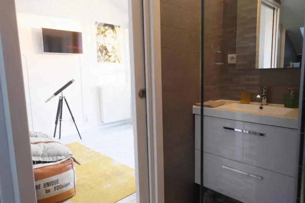 Reims Centre : Appartement Lumineux Et Atypique 46, Place D'Erlon Exteriér fotografie