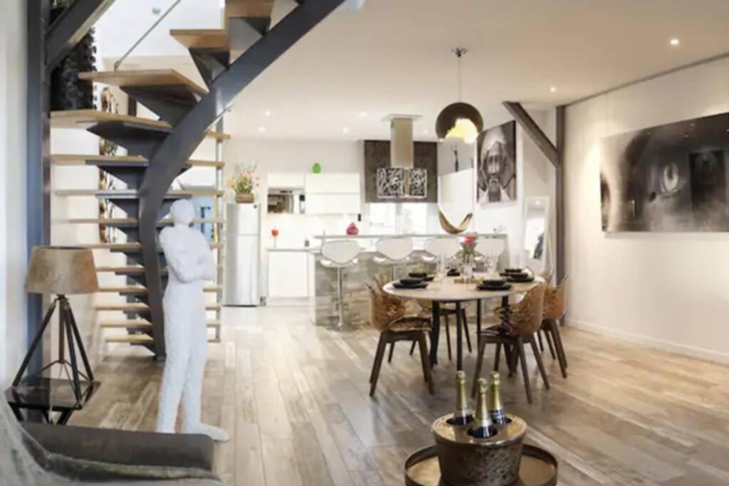 Reims Centre : Appartement Lumineux Et Atypique 46, Place D'Erlon Exteriér fotografie